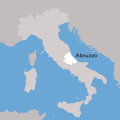 Región vinícola de Abruzzo Italia de Wine Folly