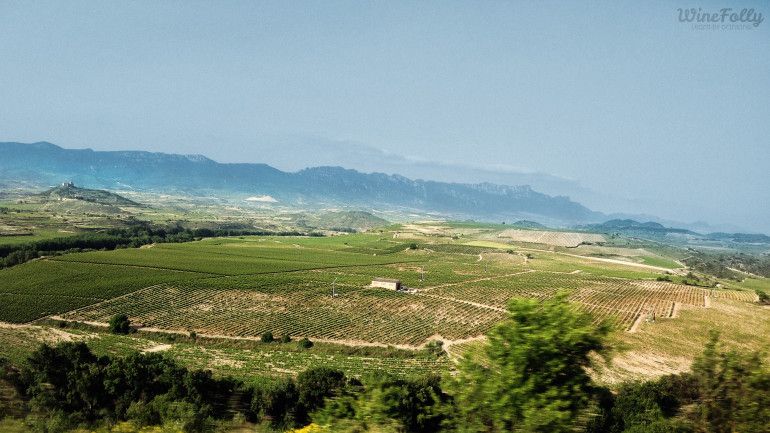 Les montagnes de la Sierra Cantabrie dans la Rioja Alta