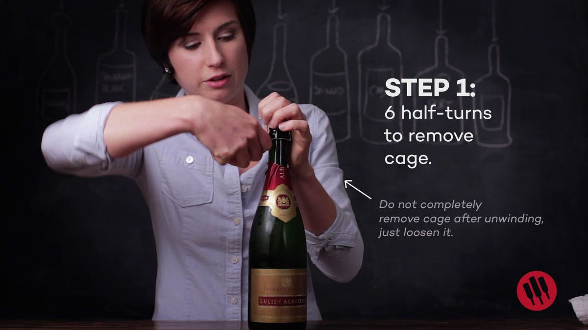 שלב 1: כיצד לפתוח שמפניה ויין מבעבע אחר