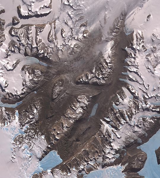 540px-Dry_Valleys, _Antarctica