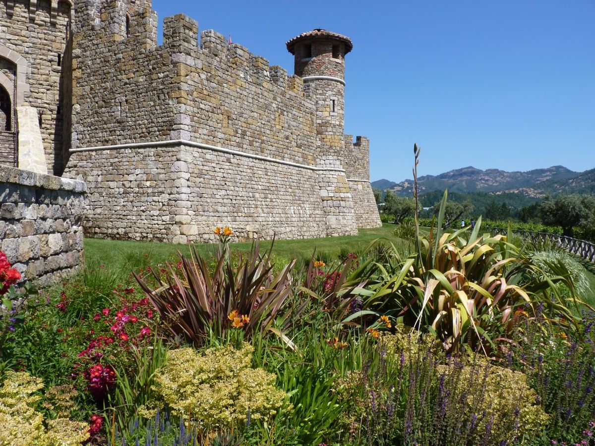 Castle-of-Amorosa-ychamyuen