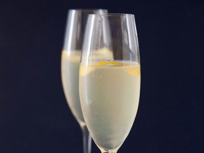 French-75-cocktail-classic-annies-eats
